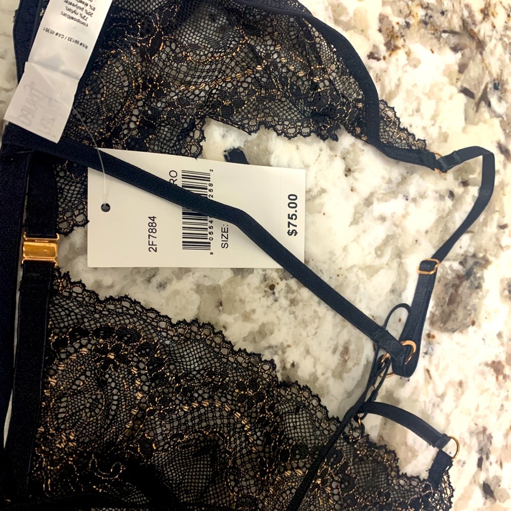 Rose gold and black high apex bra